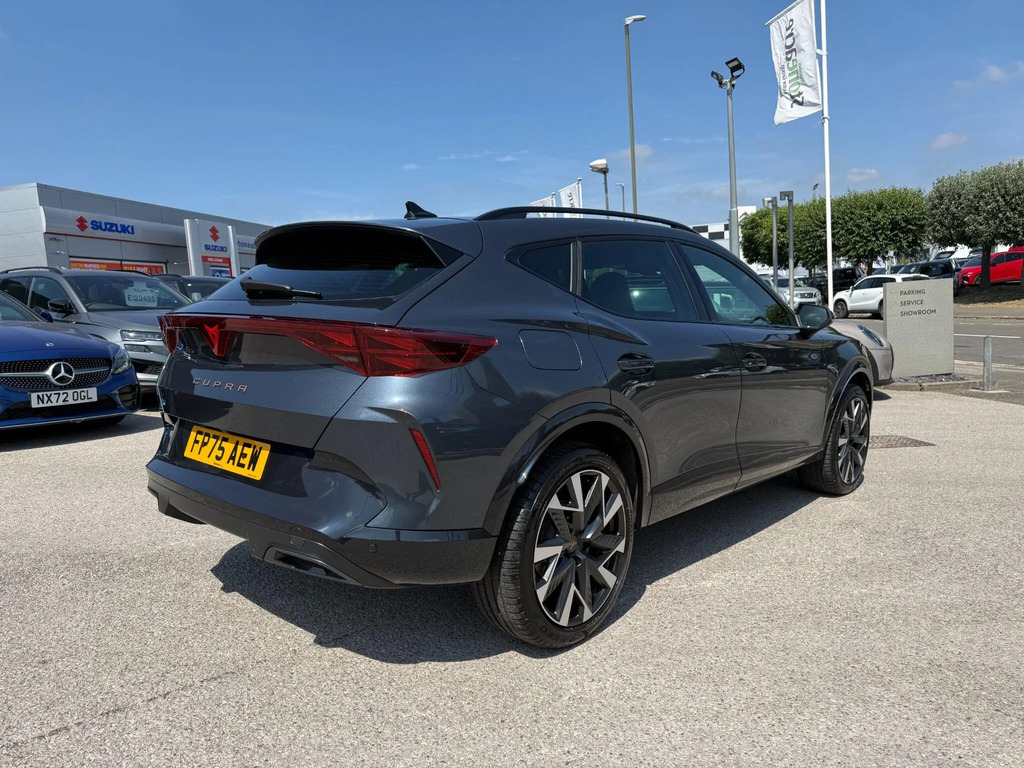 Cupra Formentor 1.5 Etsi 150 V2 Dsg White #8