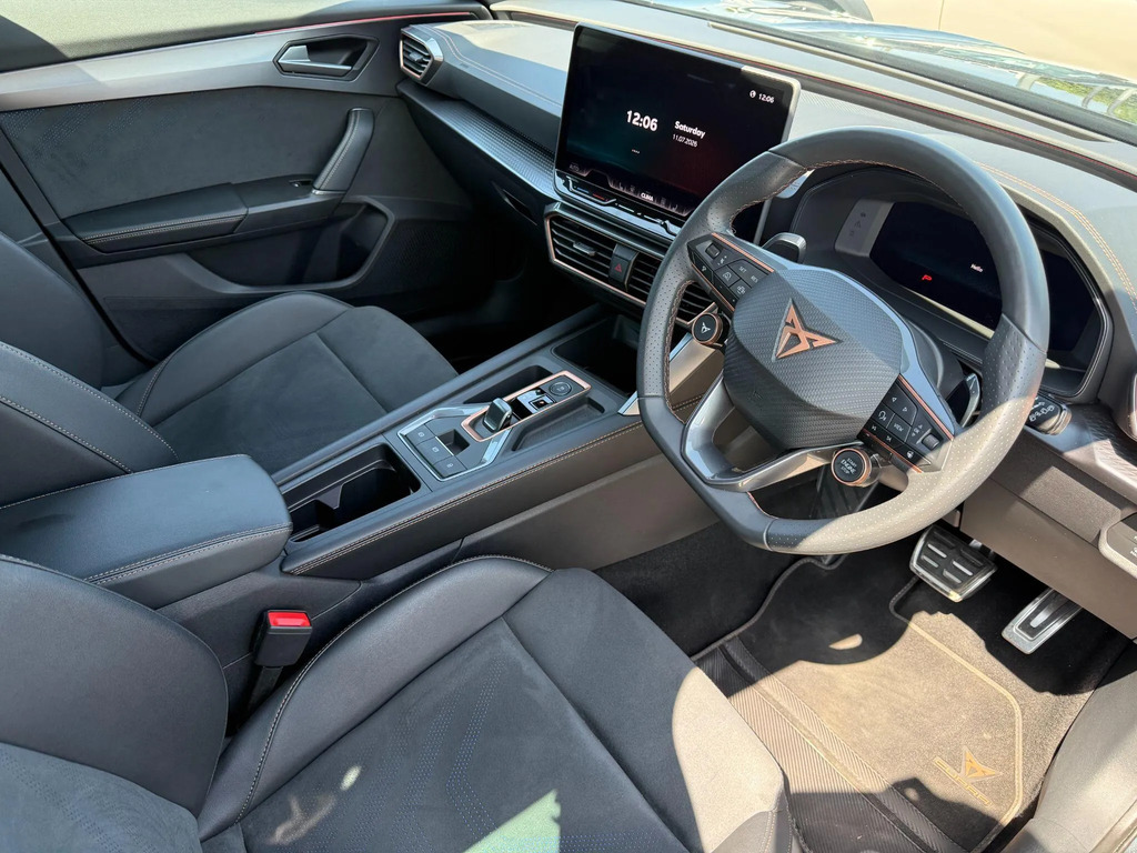 Cupra Formentor 1.5 Etsi 150 V2 Dsg White #9