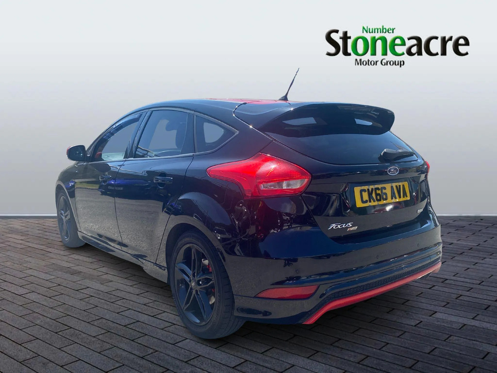 Ford Focus 1.5T Ecoboost Zetec S Black Edition Euro 6 Ss 5 #4