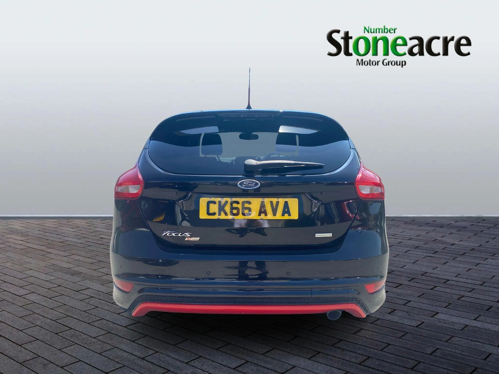 Ford Focus 1.5T Ecoboost Zetec S Black Edition Euro 6 Ss 5 #6