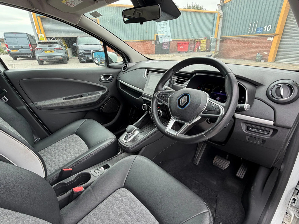 Renault Zoe Iconic Grey #11
