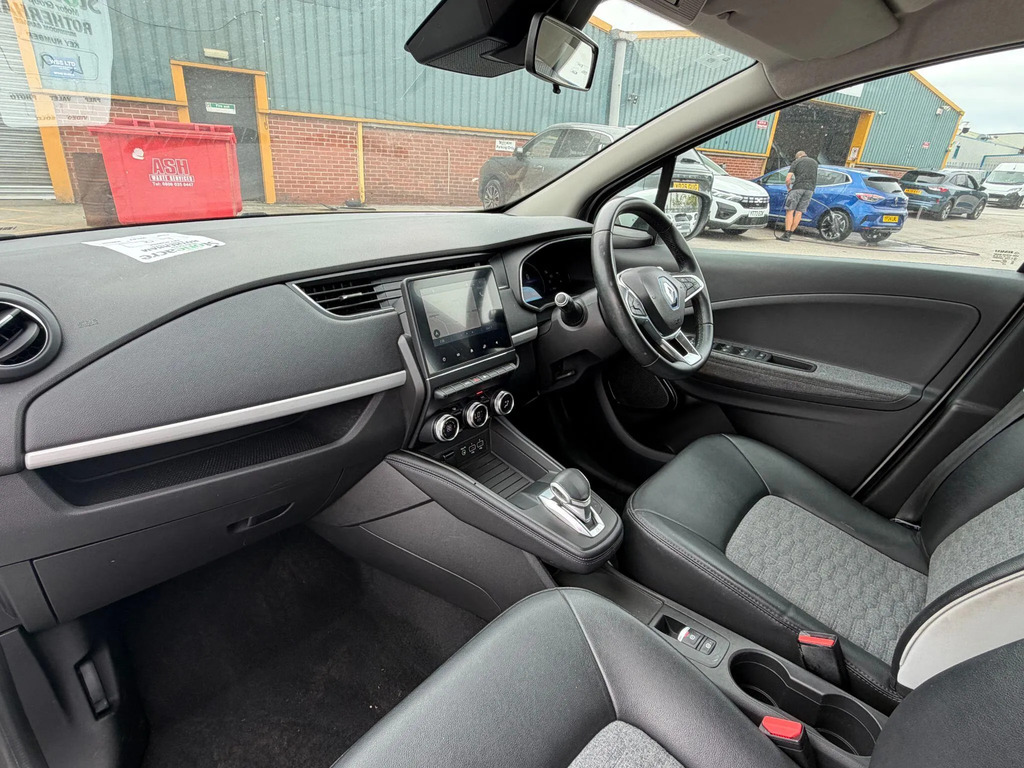 Renault Zoe Iconic Grey #12