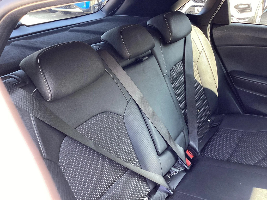 Kia Ceed Black #14