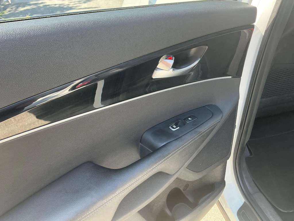 Kia Sorento Silver #30