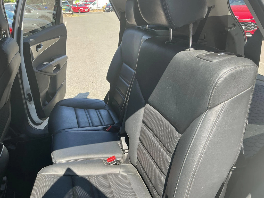 Kia Sorento Silver #16