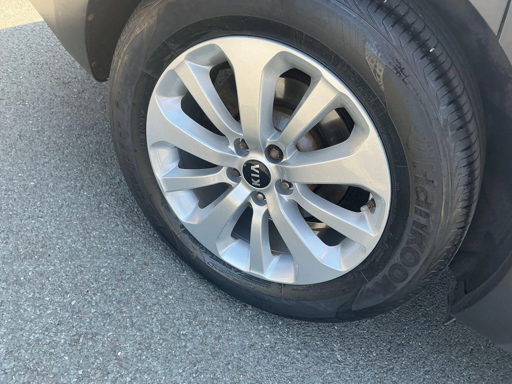 Kia Sorento Silver #33