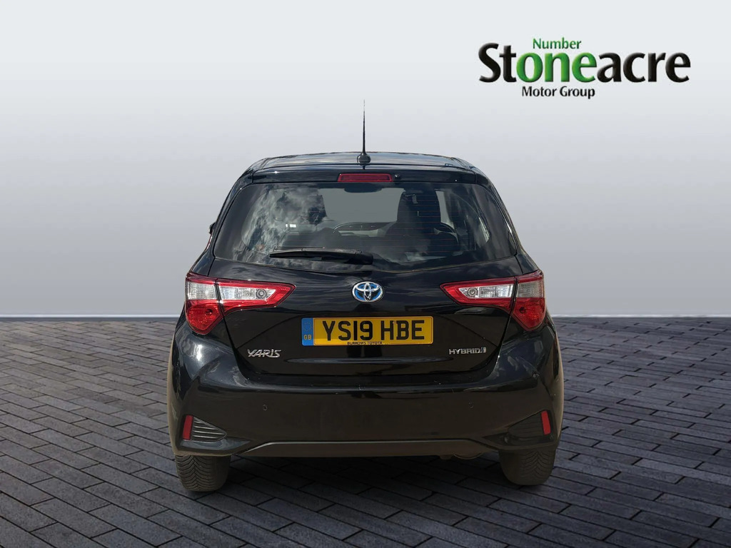 Toyota Yaris 1.5 Vvt-h Icon Tech Hatchback YS19HBE #4