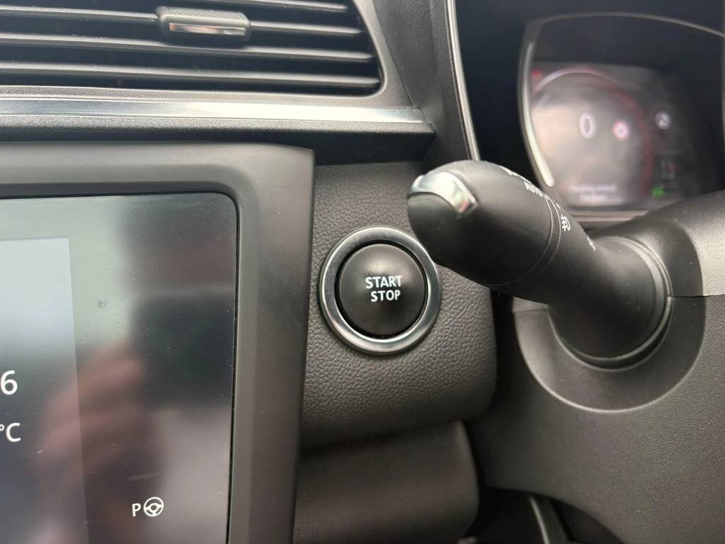 Renault Kadjar Gt Line Dci Grey #30