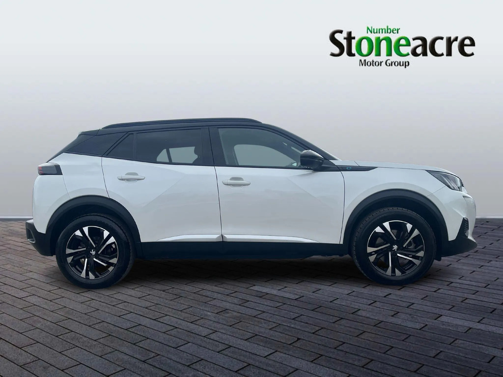 Peugeot e-2008 50Kwh Gt 7Kw Charger #2