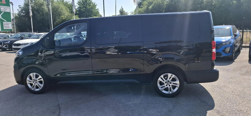 Vauxhall Vivaro 2.0 Turbo D 3100 Prime Crew Van L2 H1 Euro 6 6Dr #4