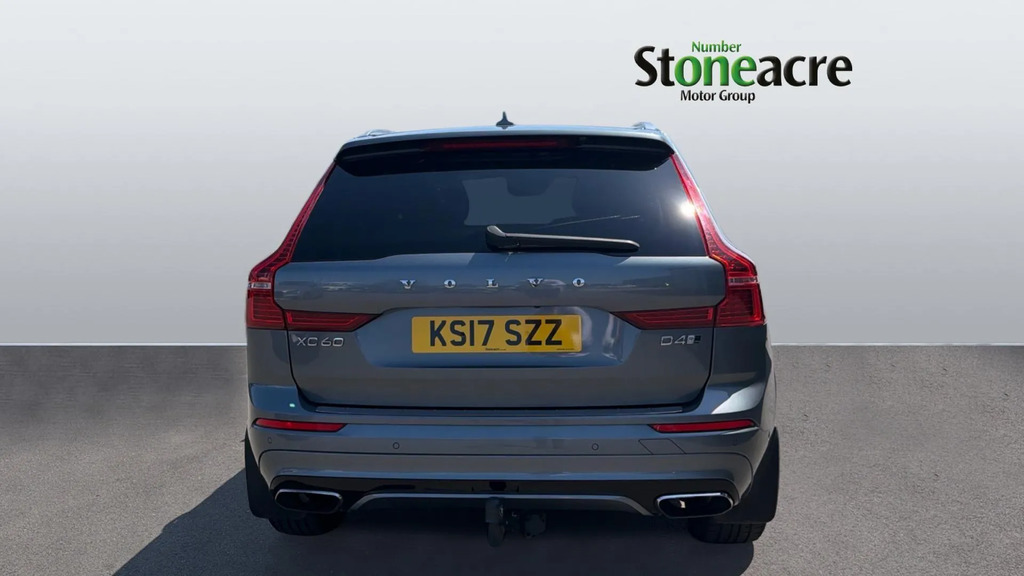 Volvo XC60 Se Nav Red #7