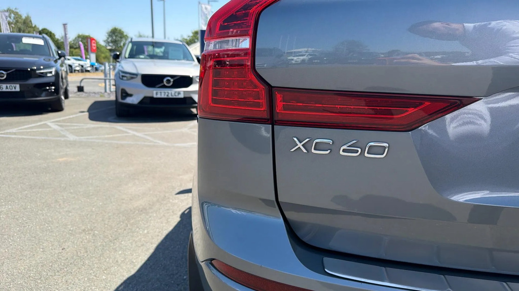 Volvo XC60 Se Nav Red #31