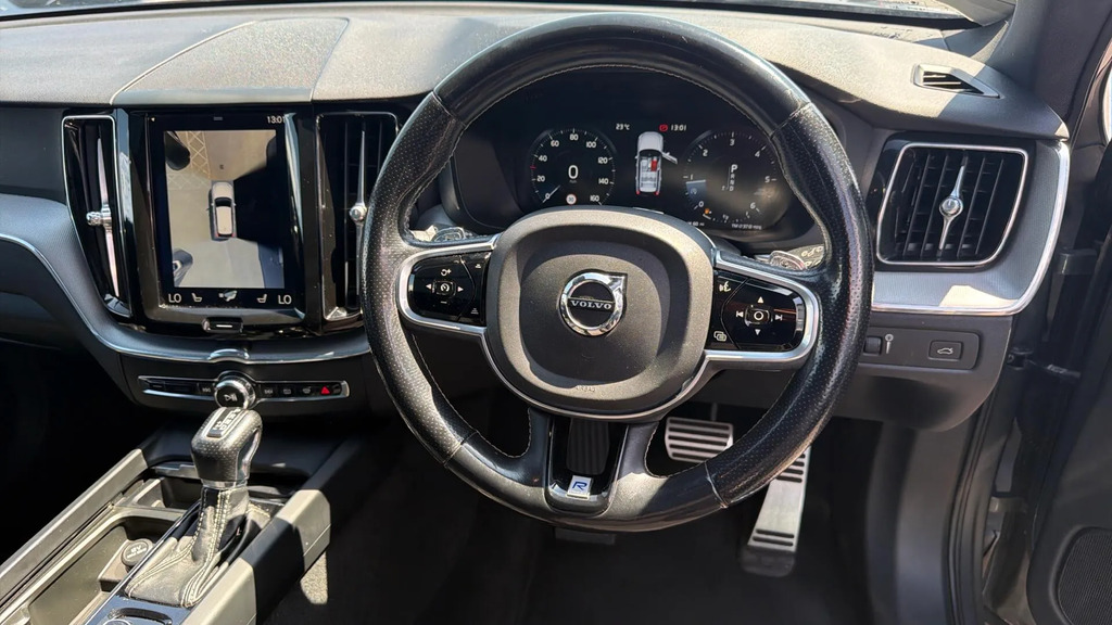 Volvo XC60 Se Nav Red #10
