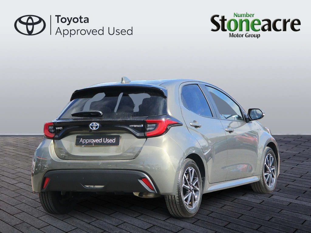 Toyota Yaris 1.5 Hybrid Design NC73XVS #3