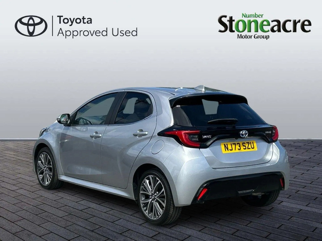 Toyota Yaris 1.5 Hybrid Excel Cvt #5