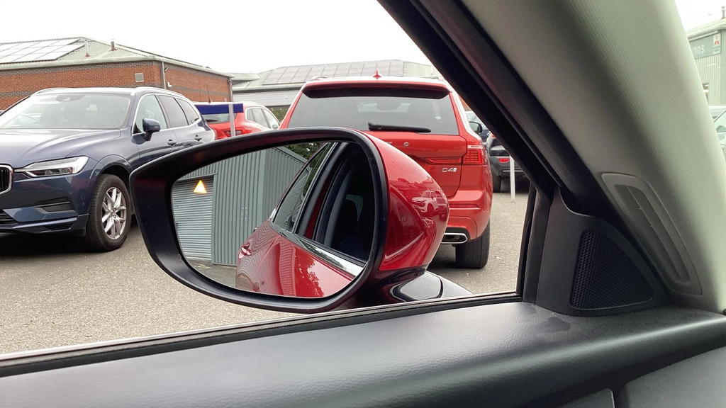 Mazda CX-30 Hatchback Exclusive-line Red #24