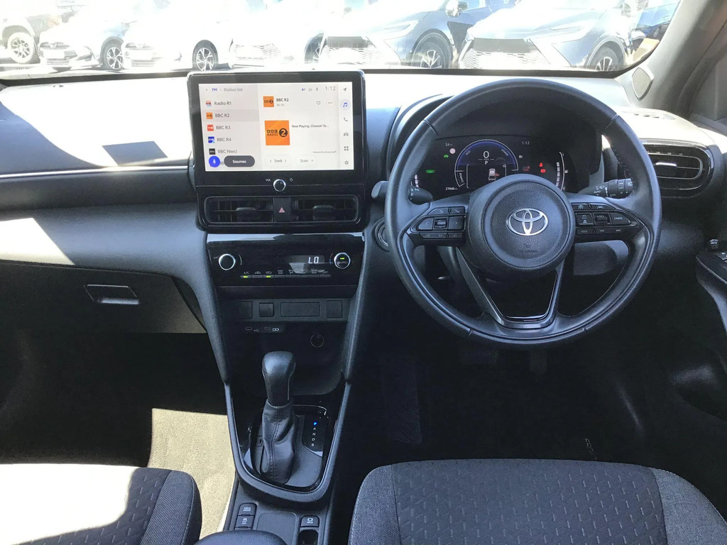 Toyota Yaris Cross 1.5 Hybrid Design YE74LZX #6