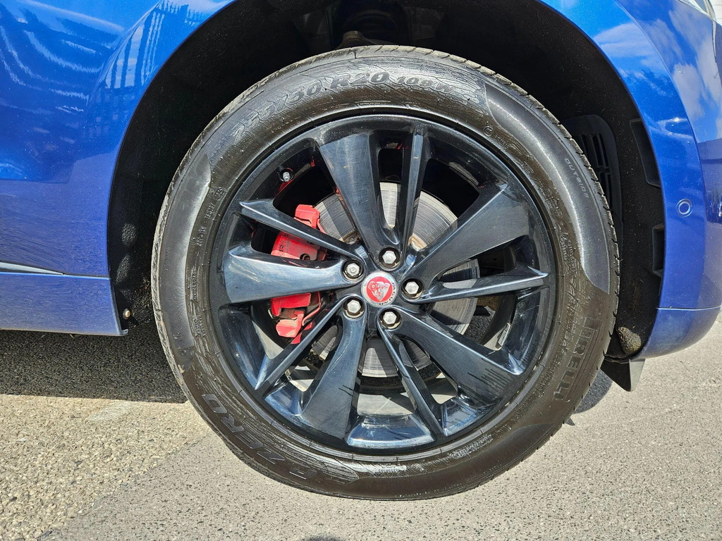 Jaguar F-Pace R-dynamic S Blue #9