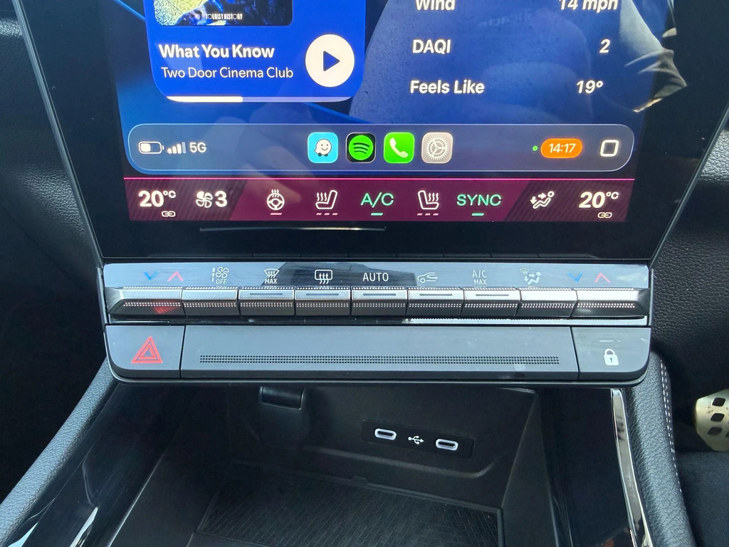 Renault Austral E-tech Iconic Esprit Alpine Black #27