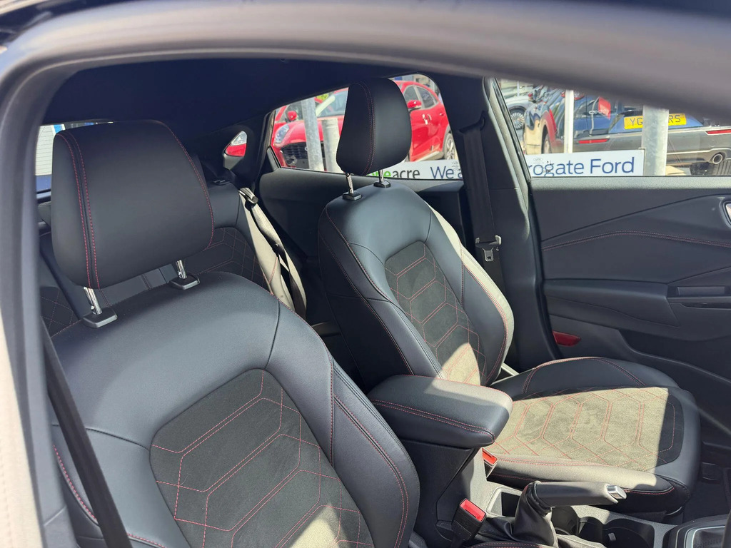 Ford Puma Gen-e Blue #21