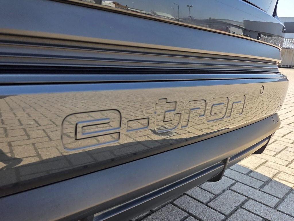 Audi Q4 E Tron Hatchback Black #11