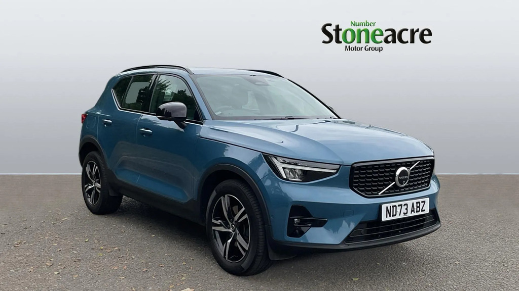 Volvo XC40 2.0 B3p Plus Dark Grey