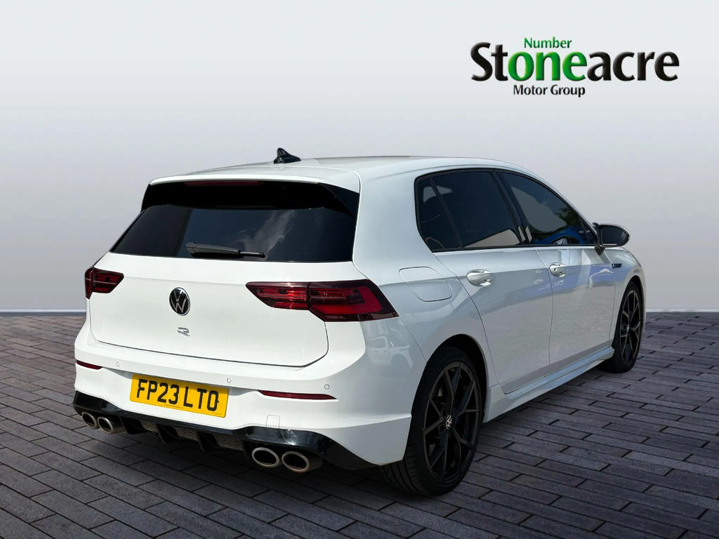 Volkswagen Golf 2.0 Tsi R Hatchback FP23LTO White #3