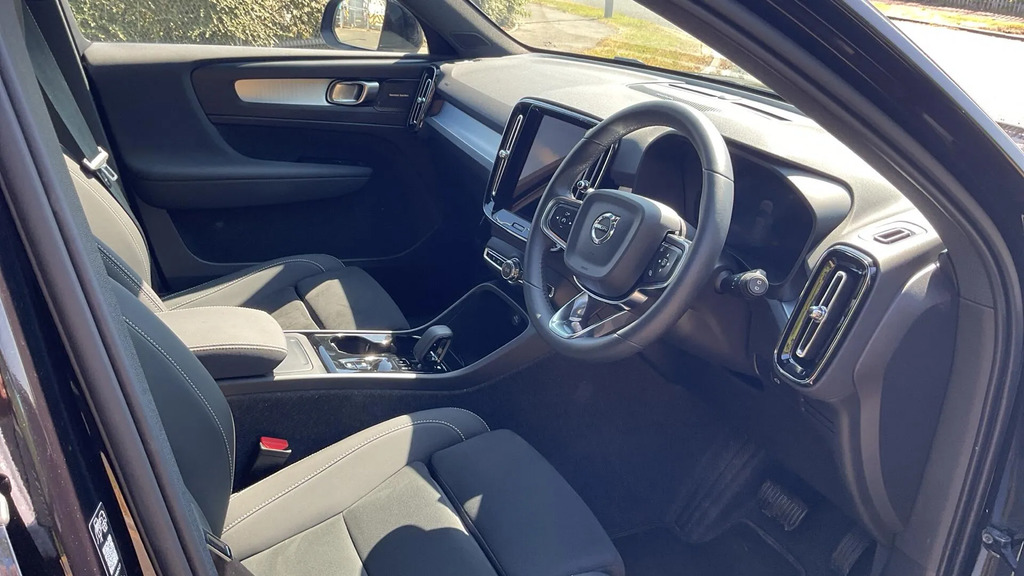 Volvo XC40 2.0 B4 Mhev Plus Black Edition Dct Euro 6 S #4