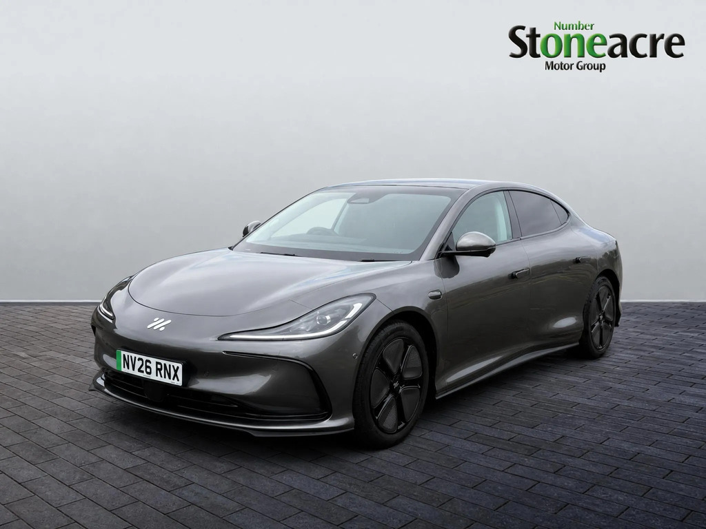 MG IM5 75Kwh Standard Range Saloon #2