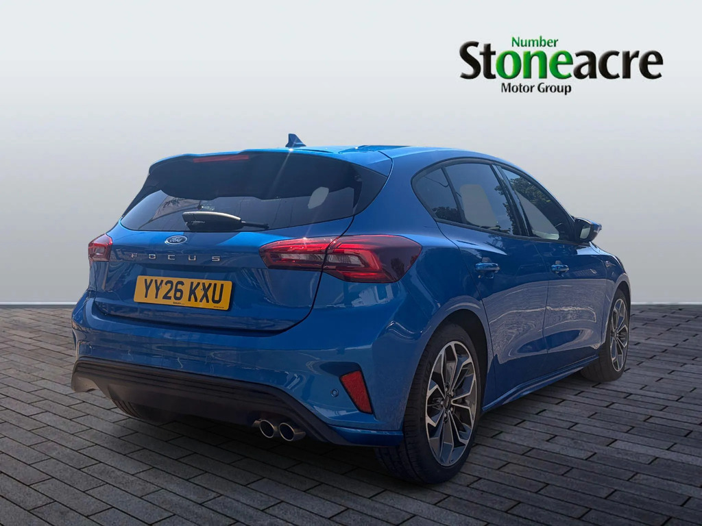 Ford Focus St-line Red #8