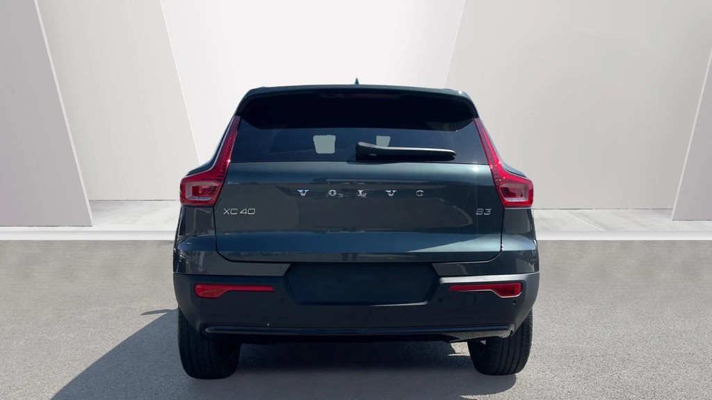 Volvo XC40 2.0 B3p Plus Dark #3