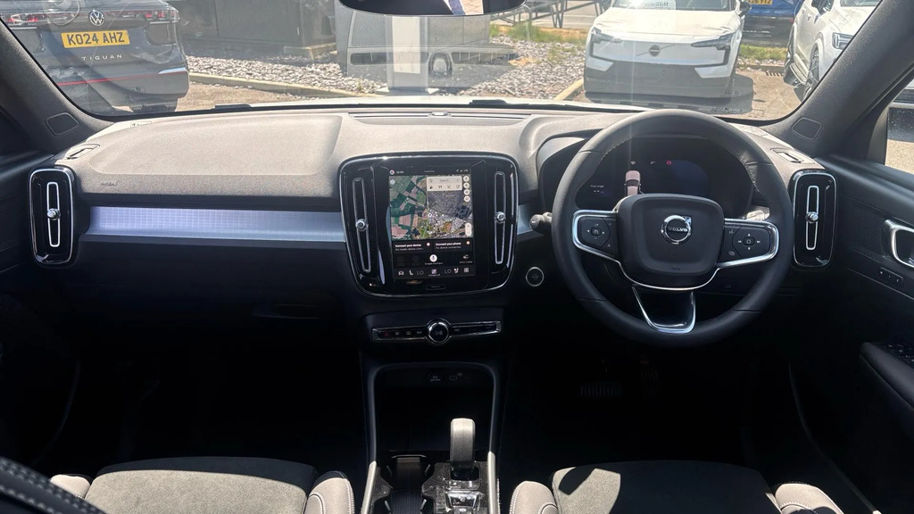 Volvo XC40 2.0 B3p Plus Dark #5