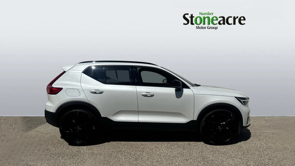 Volvo XC40 2.0 B3 Mhev Plus Black Edition Dct Euro 6 S #3