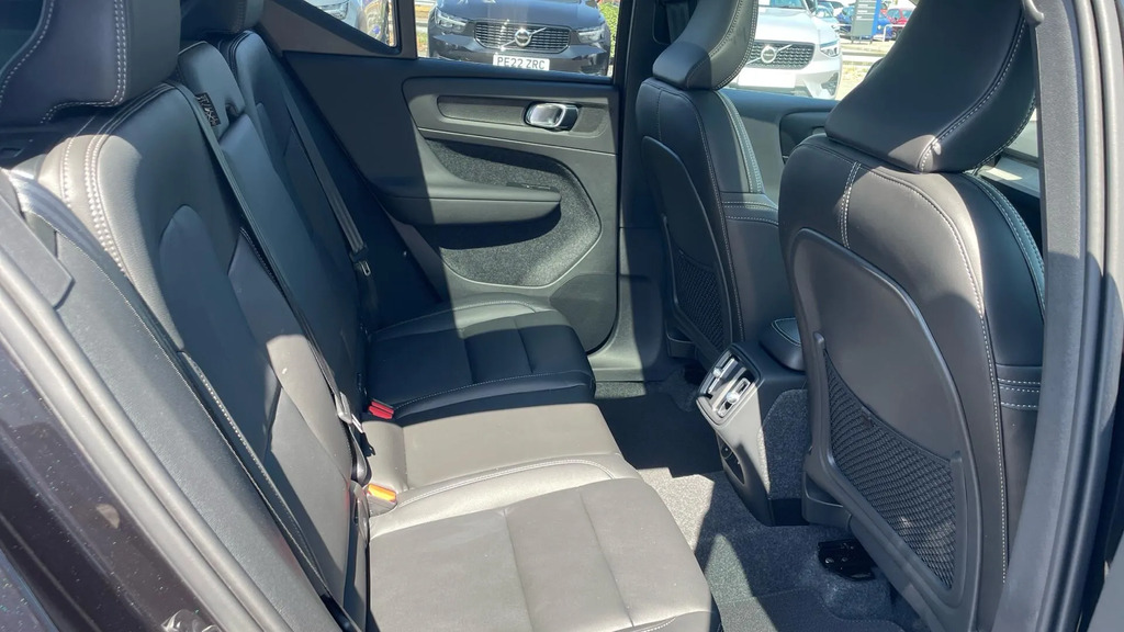 Volvo XC40 2.0 B3 Mhev Ultra Dark Dct Euro 6 Ss #6
