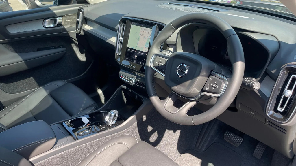 Volvo XC40 2.0 B3 Mhev Ultra Dark Dct Euro 6 Ss #4