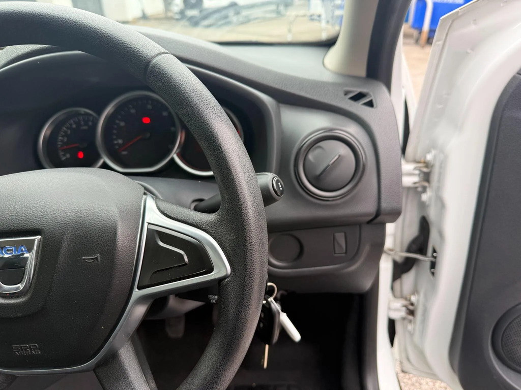 Dacia Sandero Hatchback Blue #16