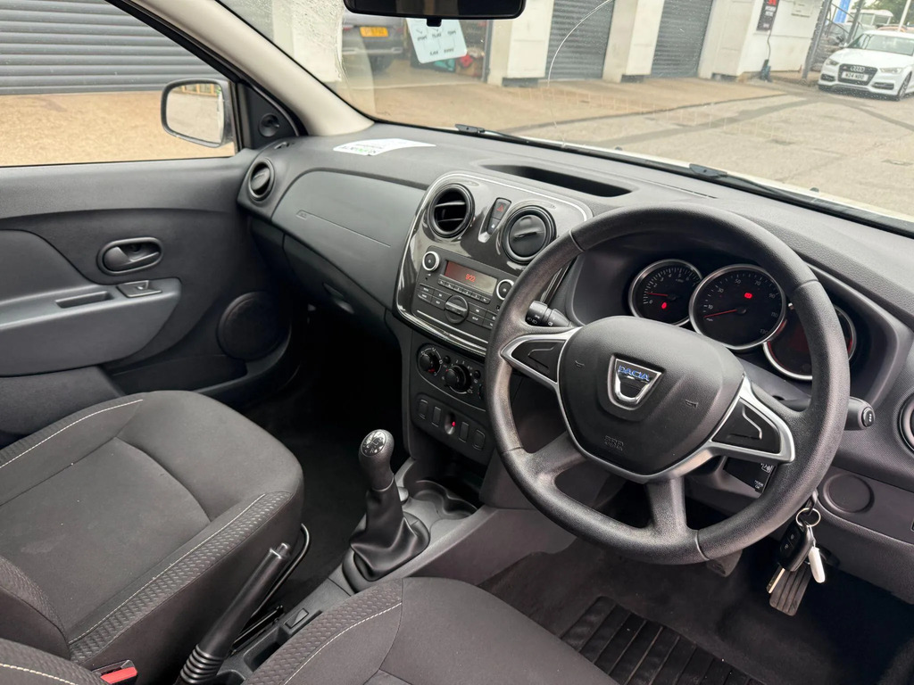 Dacia Sandero Hatchback Blue #10