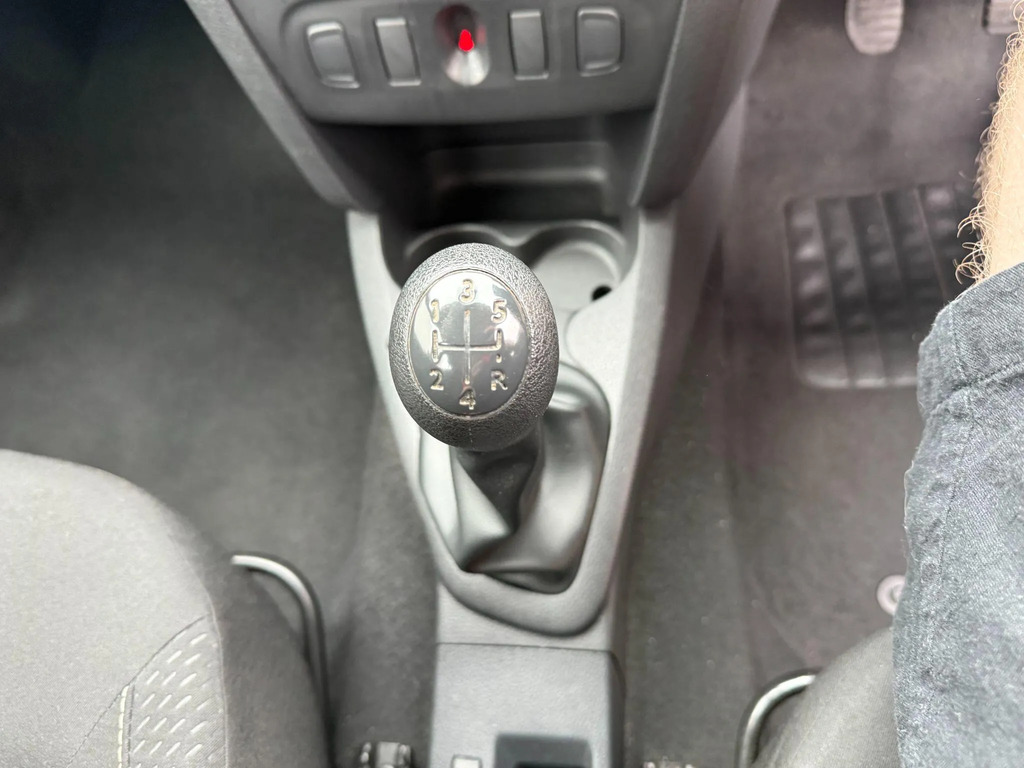 Dacia Sandero Hatchback Blue #12