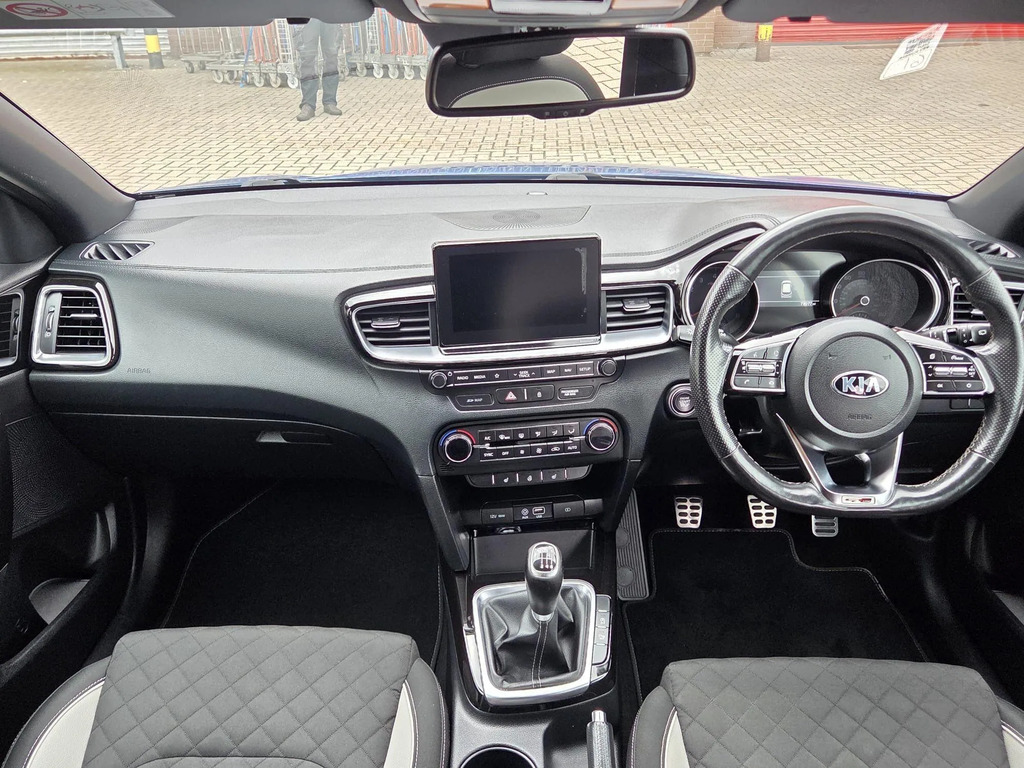 Kia Ceed Ceed 3 Isg White #17