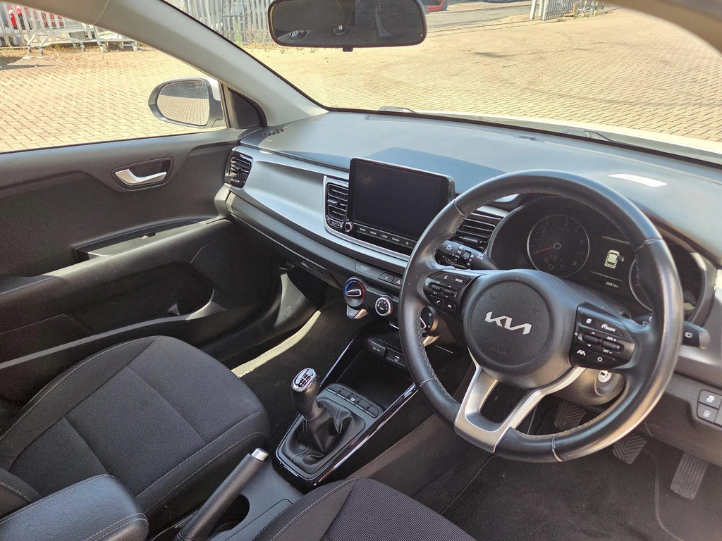 Kia RIO 2 1.2 5 Speed Grey #17