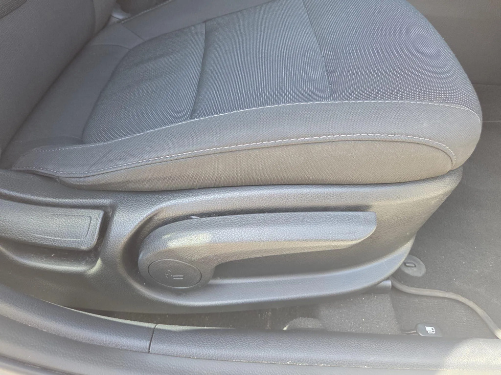 Kia RIO 2 1.2 5 Speed Grey #19