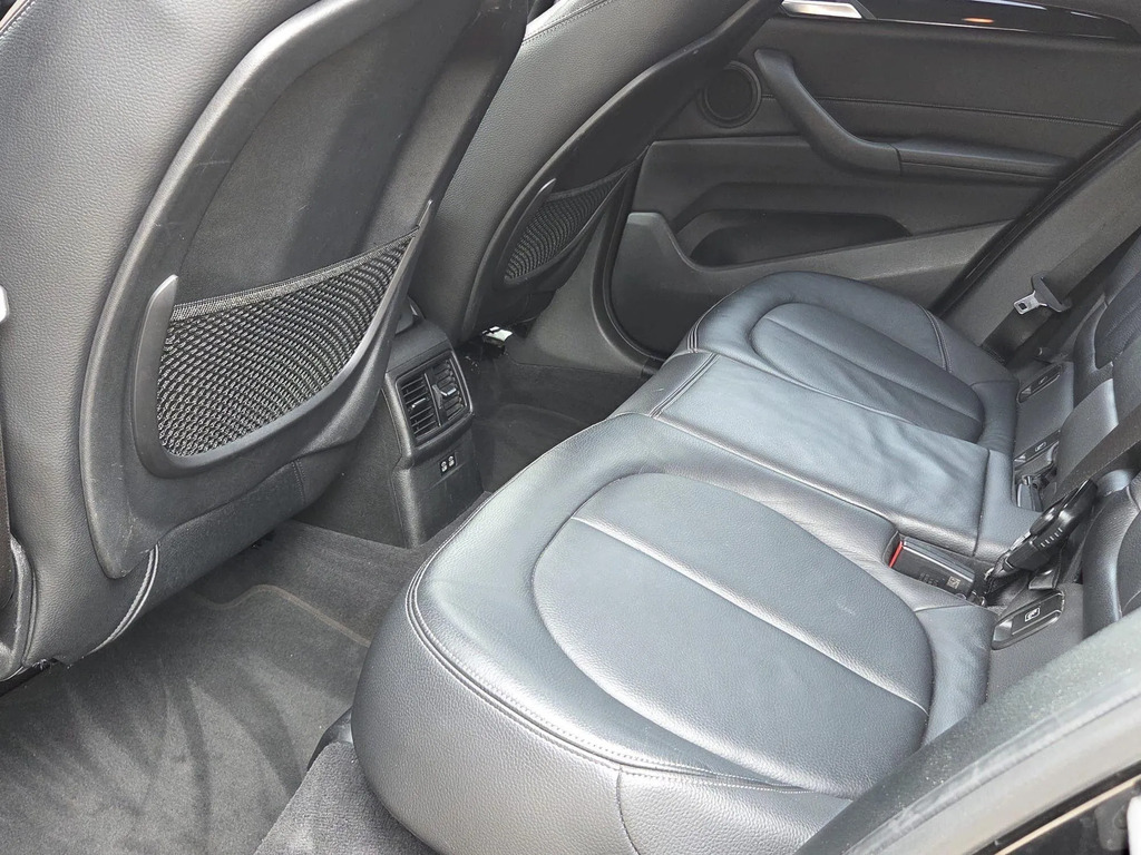 BMW X1 2L Xline Blue #16