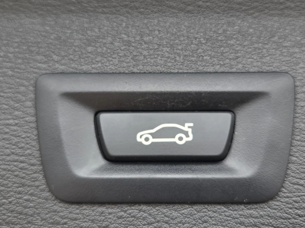 BMW X1 2L Xline Blue #14