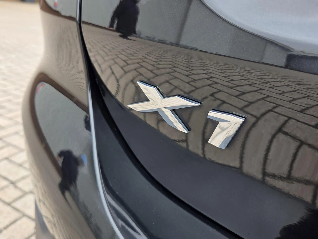 BMW X1 2L Xline Blue #9