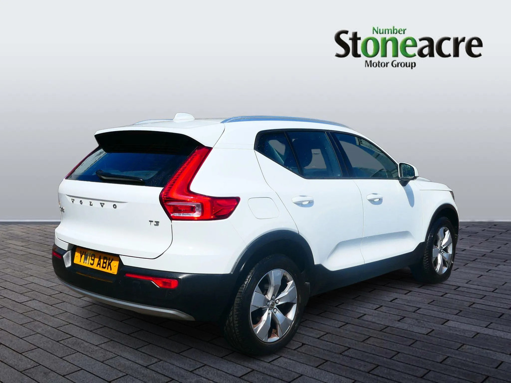 Volvo XC40 Black #8