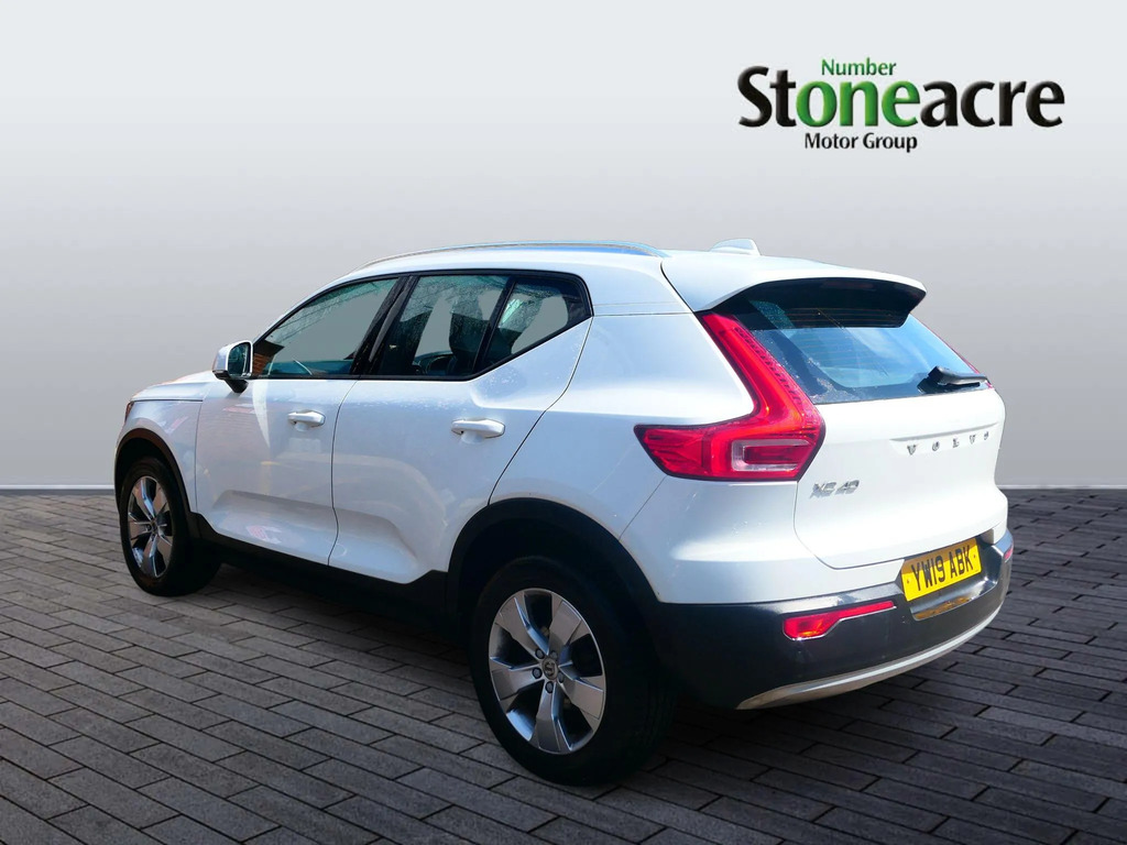Volvo XC40 1.5 T3 Momentum Euro 6 Ss #4