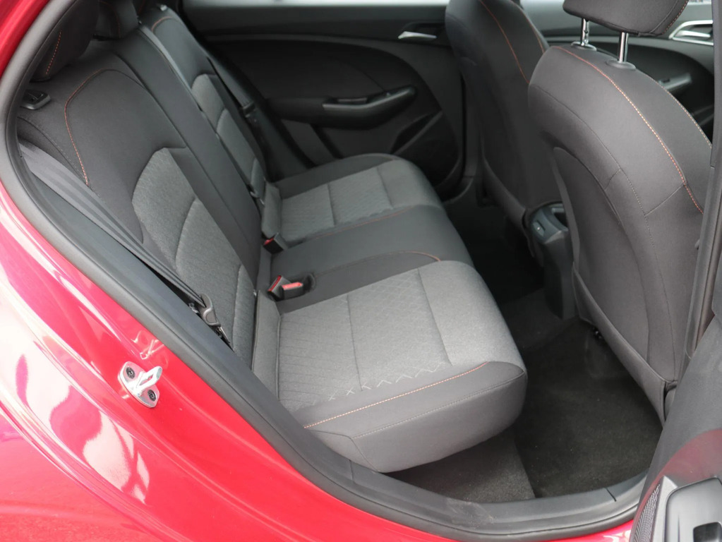 MG MG3 1.5 Se White #23