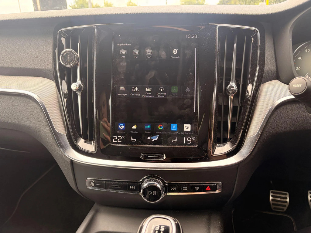 Volvo V60 D3 Momentum Plus Blue #18
