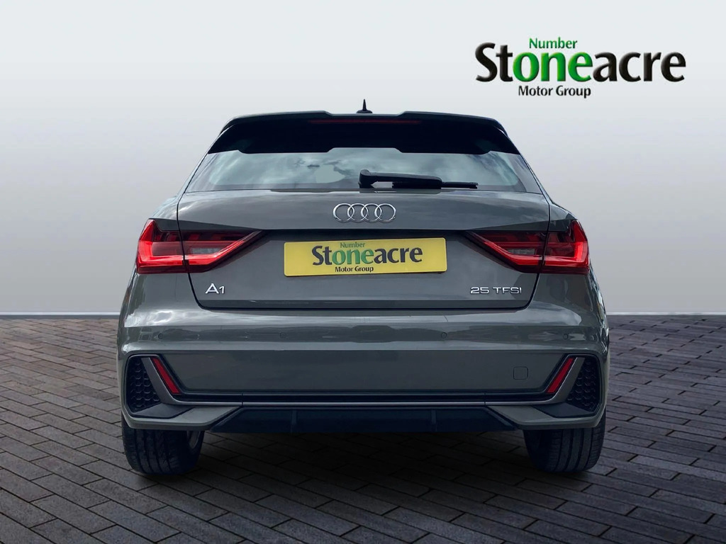 Audi A1 1.0 Tfsi 25 S Line Sportback Eur Grey #5