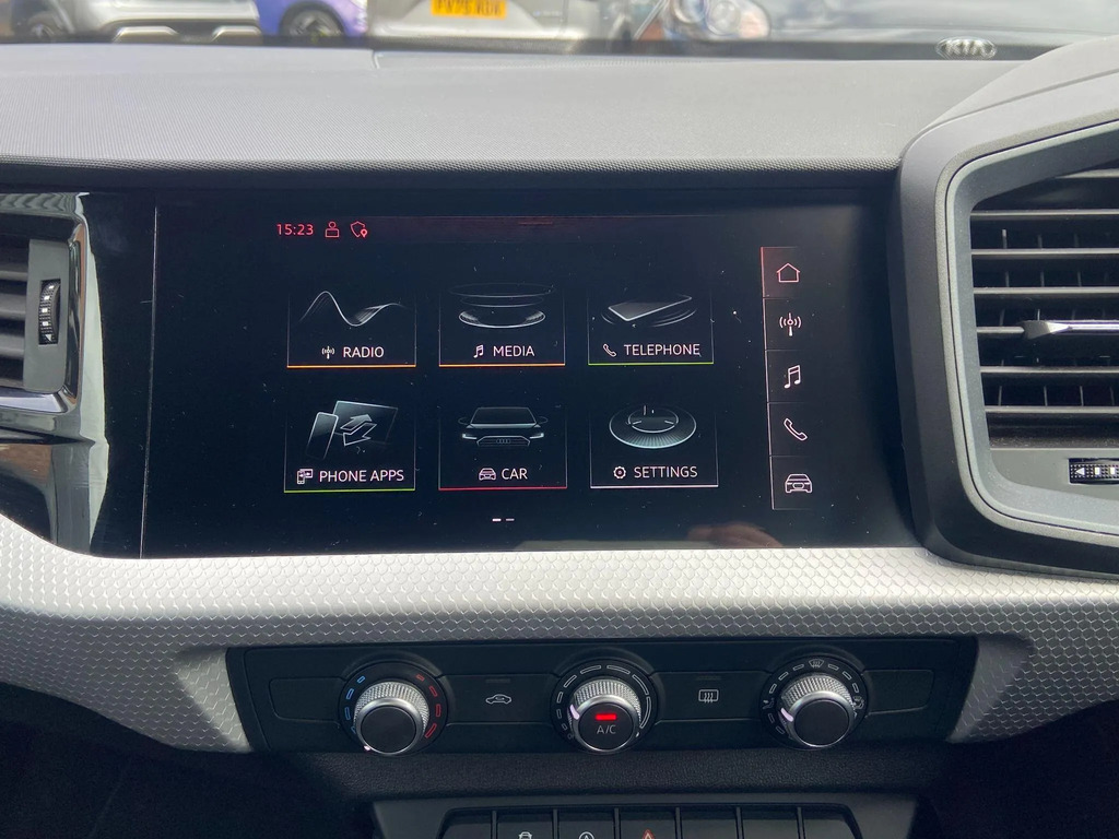 Audi A1 25 Tfsi Technik Black #15